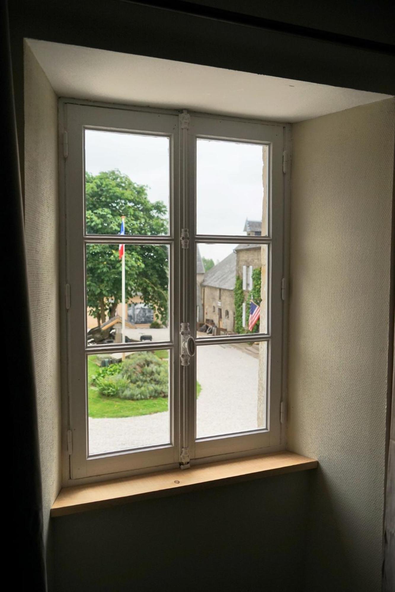 Domaine Airborne Bed & Breakfast Carentan-les-Marais Bilik gambar